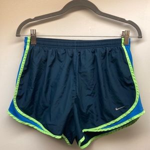 Nike SZ L Dry-Fit Lined Elastic Draw-string Running Workout Athletic shorts